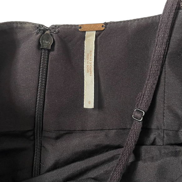 FREE PEOPLE In Love with this City Mesh Lace Overlay Midi Dress - Black - Size 6 - Picture 8 of 9